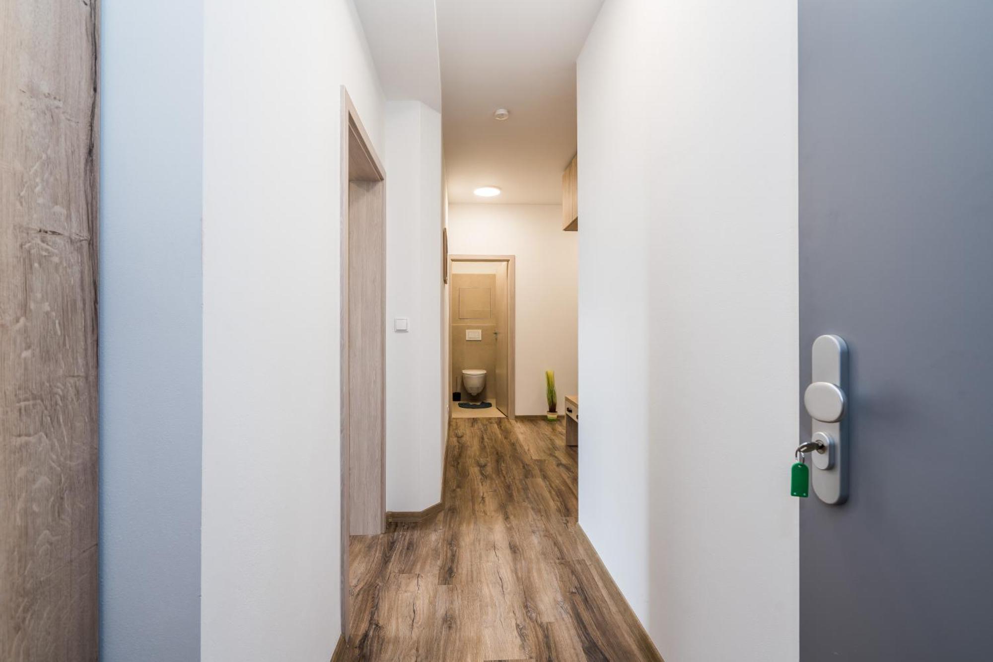 Perla Hradce 103 Apartment Hradec Kralove Bagian luar foto