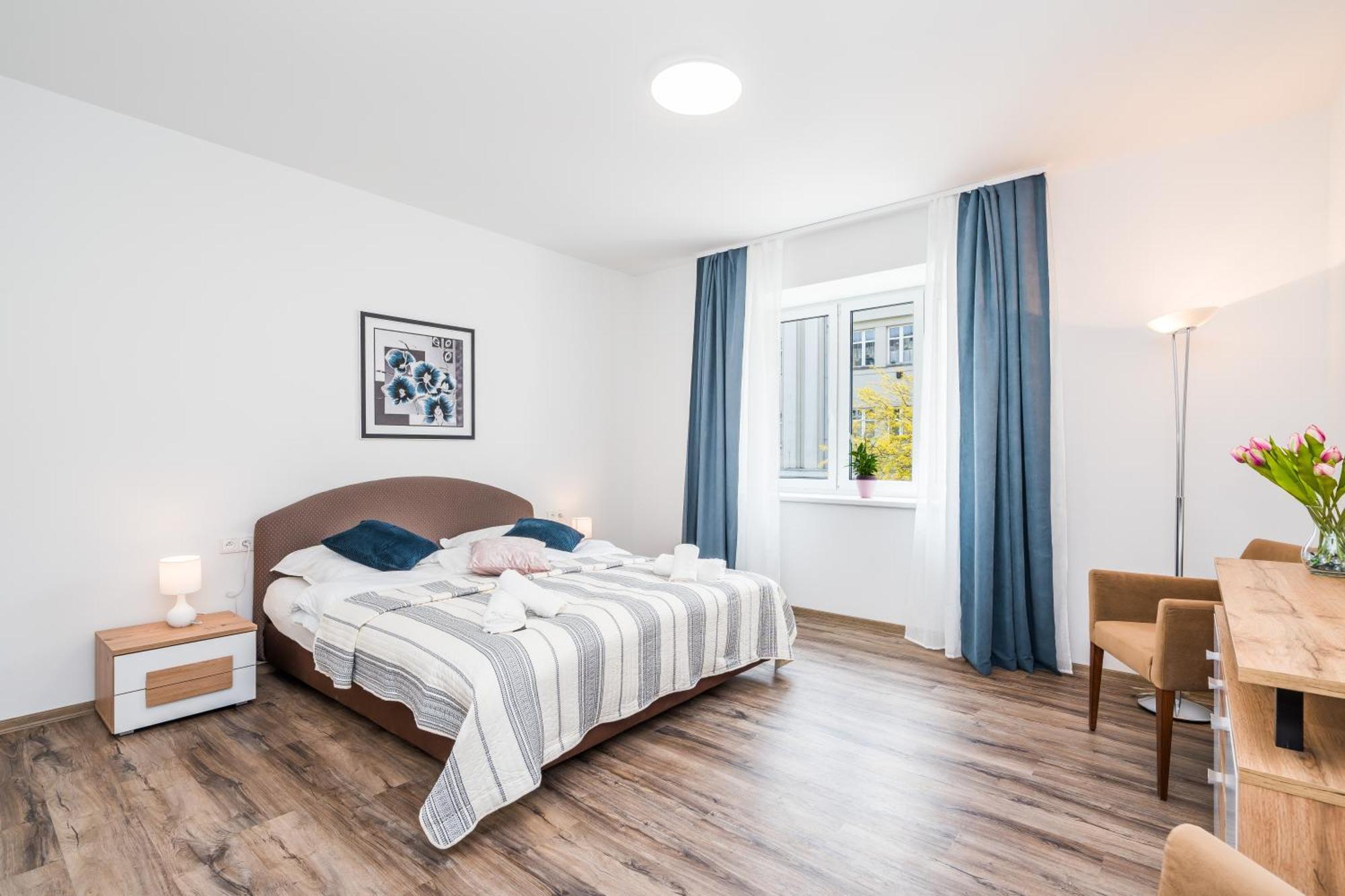Perla Hradce 103 Apartment Hradec Kralove Bagian luar foto